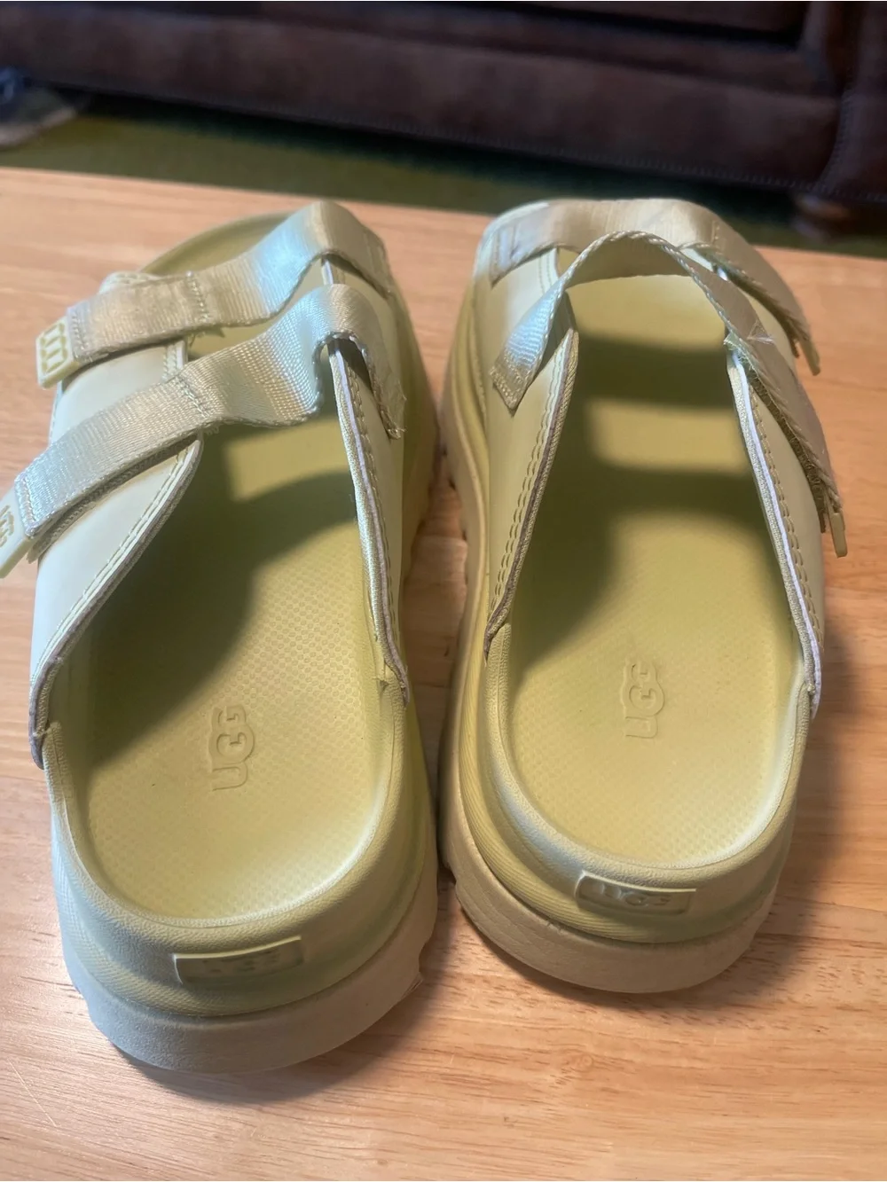 UGG Yellow Slide Sandals Teens Hook & Loop Straps Synthetic Upper Size 3